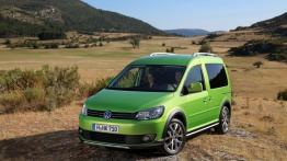 Volkswagen Cross Caddy - widok z przodu