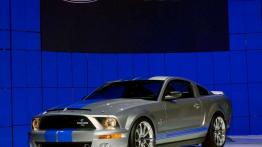 Ford Mustang Shelby - widok z przodu