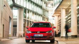 Volkswagen Golf VII 2.0 TDI BlueMotion Technology - widok z przodu