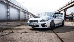 Subaru WRX STI 2.5 300KM - galeria redakcyjna - widok z przodu