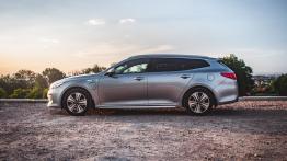 Kia Optima Kombi PHEV 2.0 GDi 205 KM - galeria redakcyjna - lewy bok