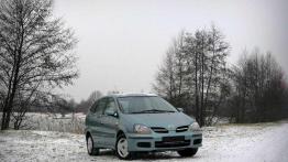 Nissan Almera Tino - francuski Japończyk