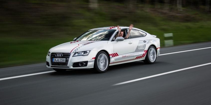 Autostrada A9: testowany przez Audi pojazd badawczy "Jack" przejawia kompetencje społeczne 